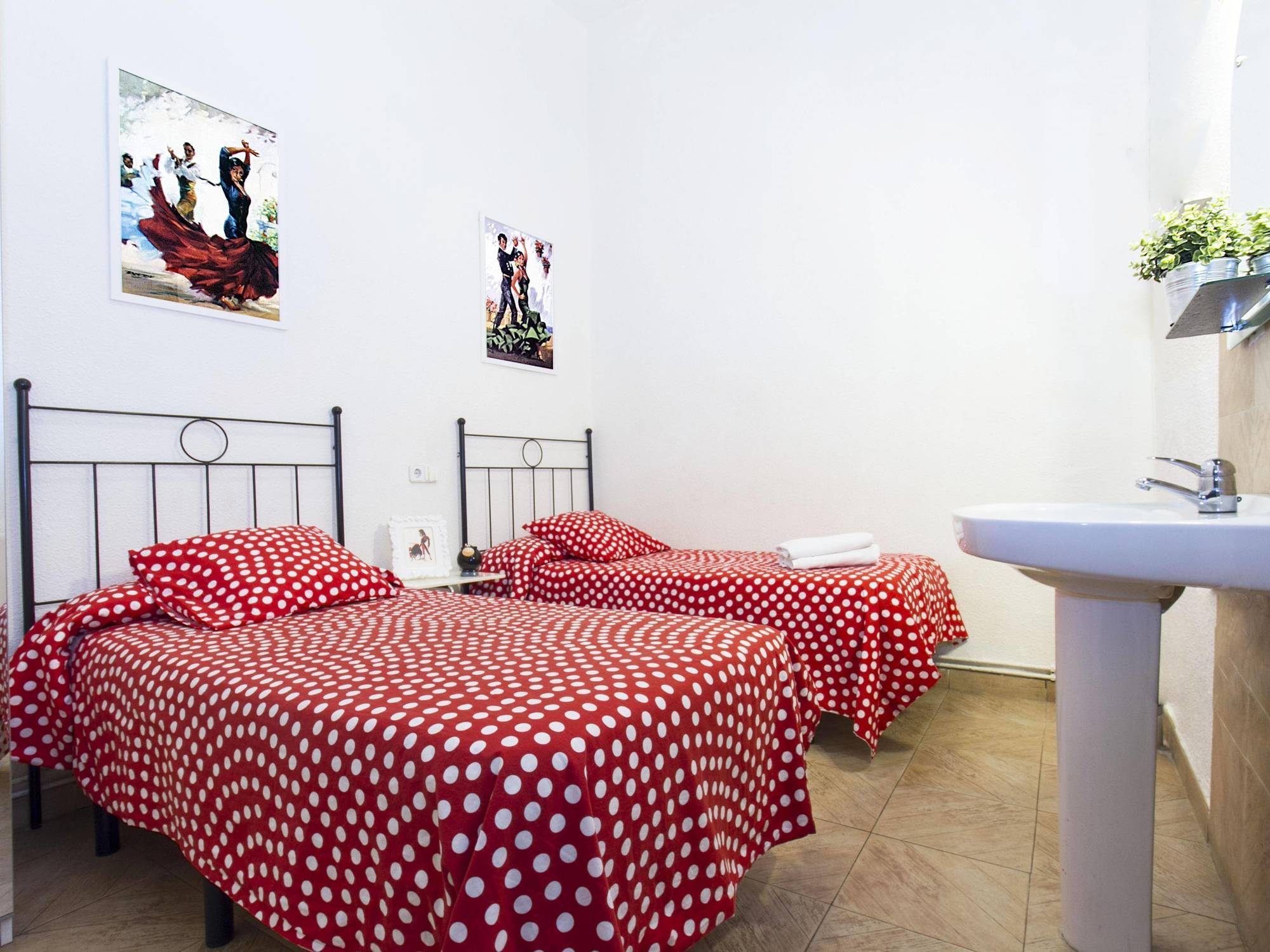 Hostal Bahia 마드리드 외부 사진